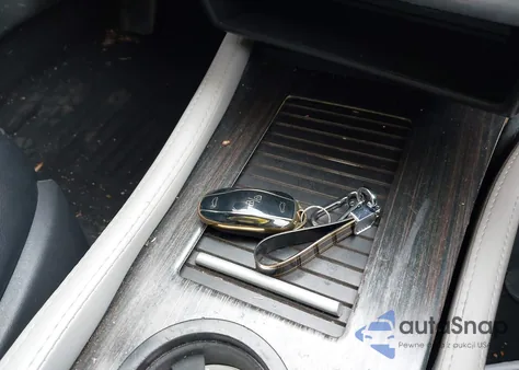 2013 Tesla Model S Performance из США, поврежденный, VIN 5YJSA1DP6DFP26164